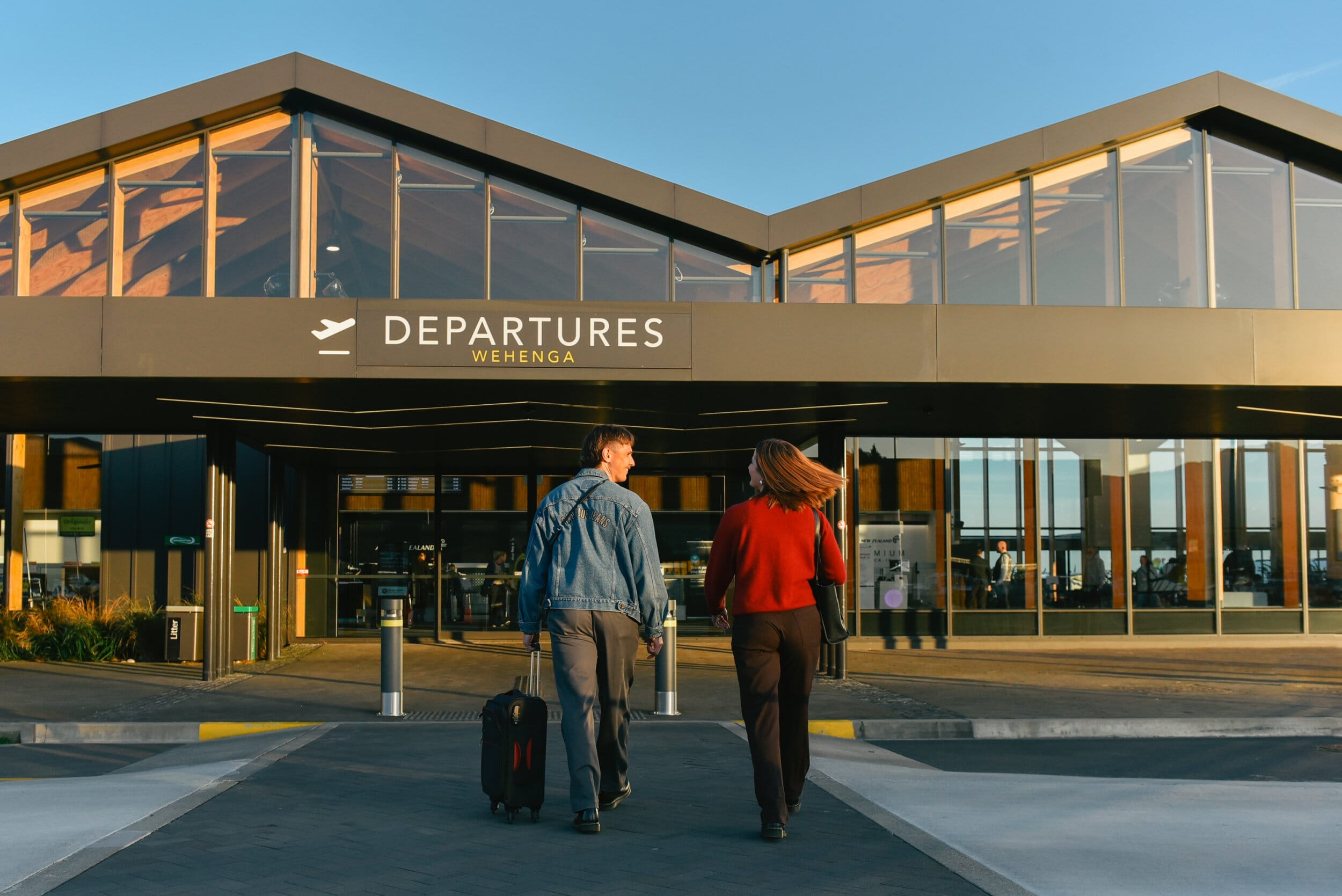 2024 CoupleArriving 4