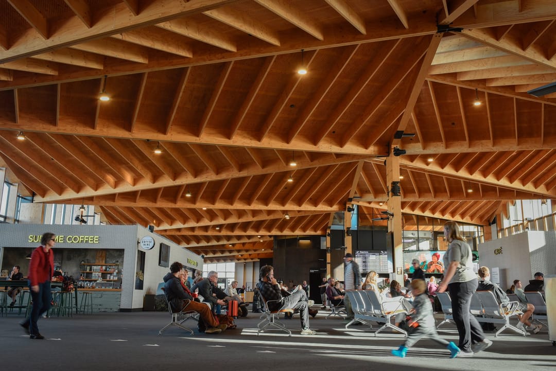 Customer satisfaction high in airport survey