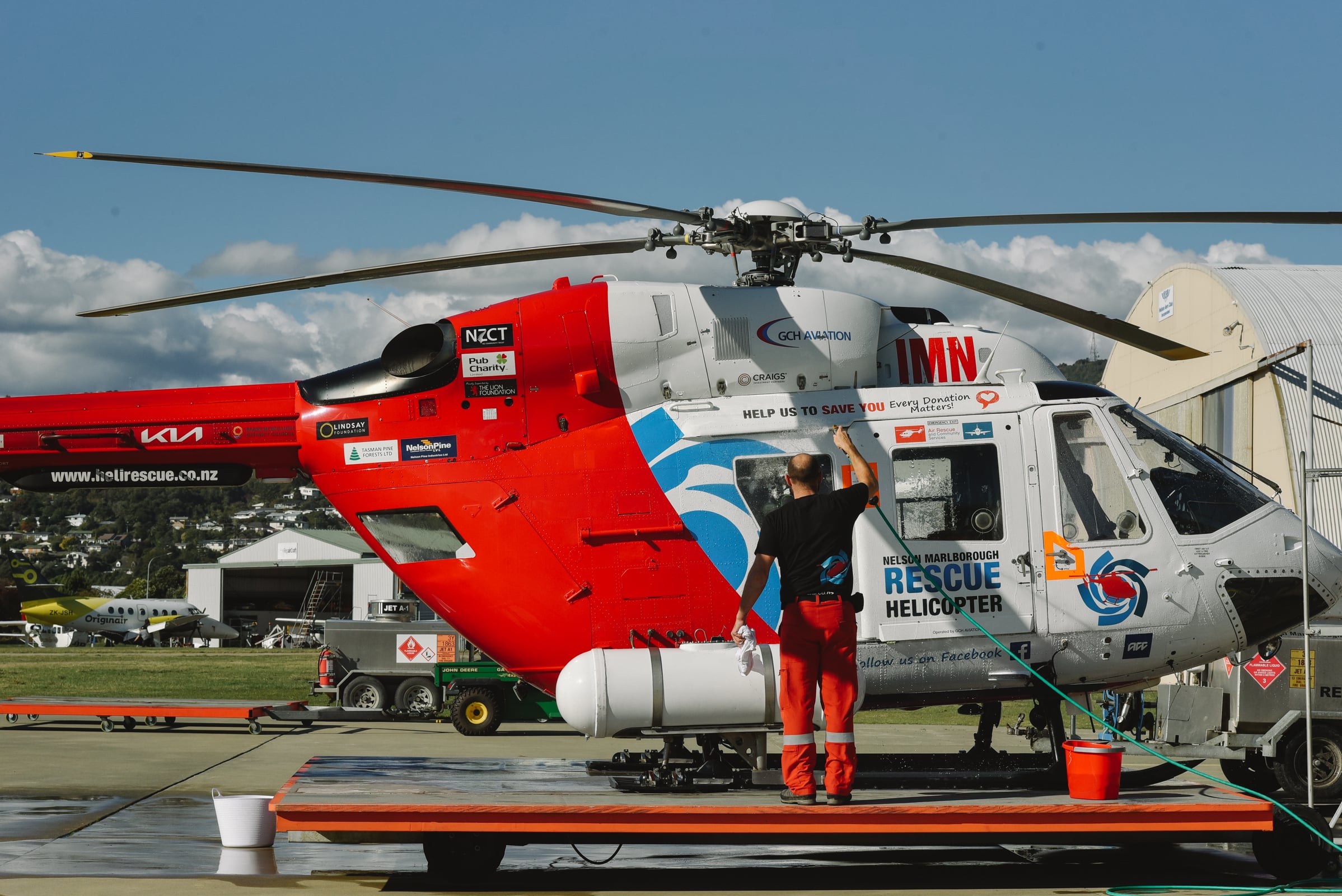 24 04 RescueHelicopter 3